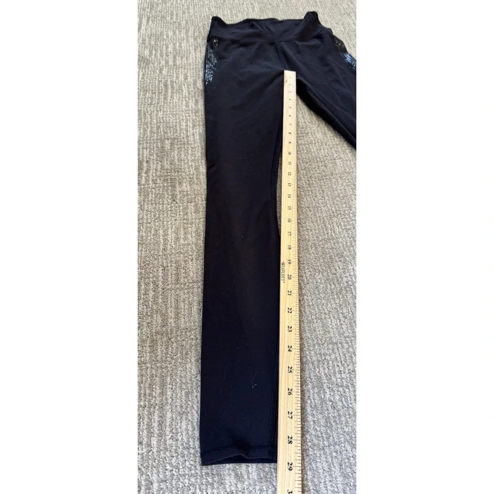 Lululemon leggings 6 black Thigh Pattern align high rise workout athletic preppy